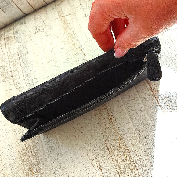 Vintage Y2K Coach Wallet - Picture 7 of 17